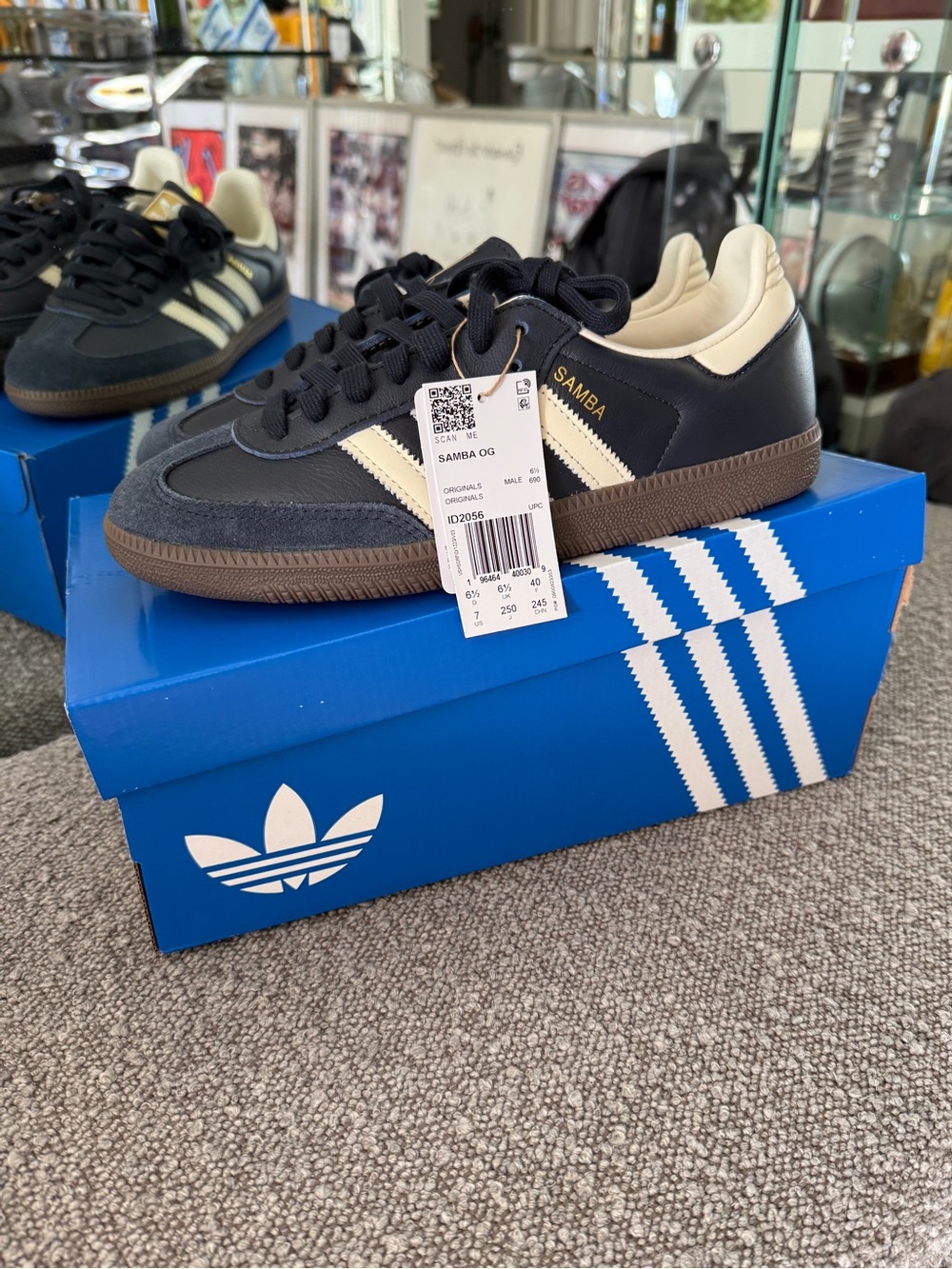 Adidas Samba OG, Night Navy Gum Cream White, Men's Size 7, NWT - Picture 6 of 13